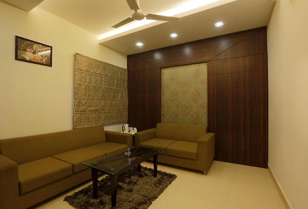 Hotel Premiere Villa  Varanasi